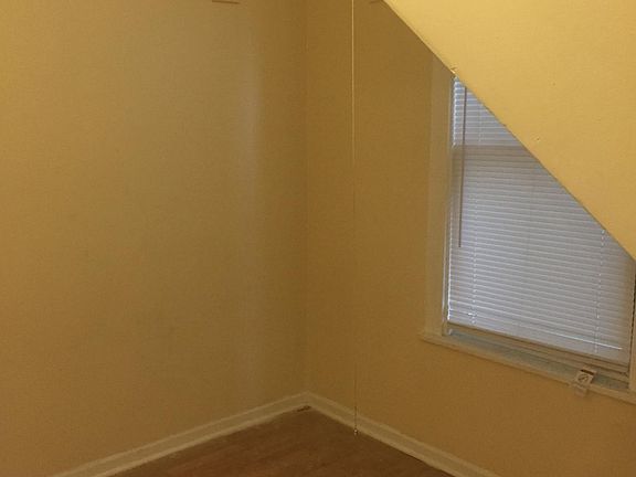 3rd image of 2026 N Kedvale Ave