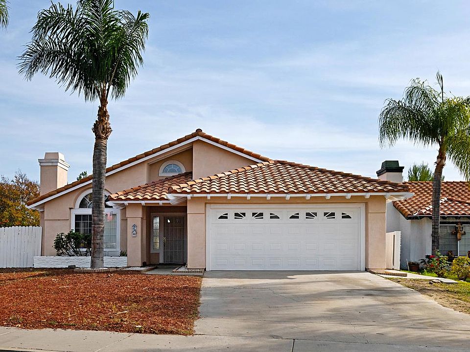 1st image of 39942 Calle Yorba Vis