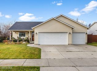 3801 N Maxfli Ln, Post Falls, ID 83854