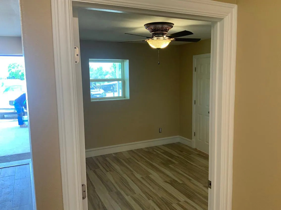 3 bed, 1200 sqft, $1,700 — Photo 3