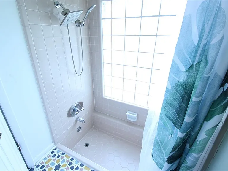 1624 SW 77th Ter — Photo 7