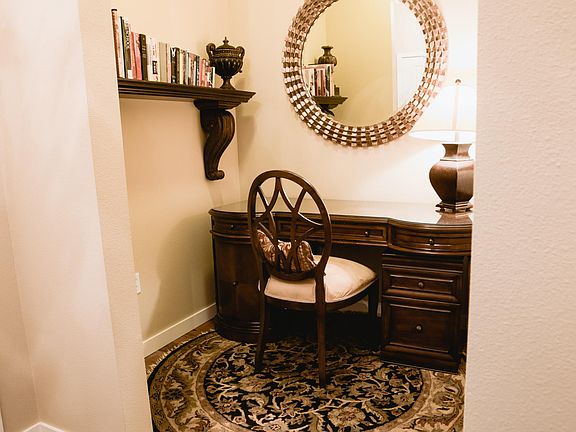 5th image of 375 Kirkland Ave APT 118