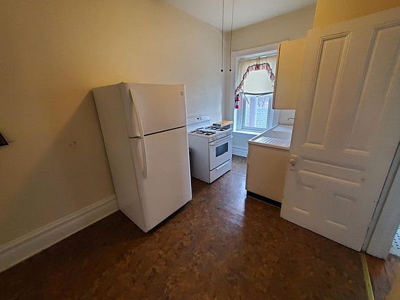 3rd image of 1335 Perkiomen Ave #Ave8