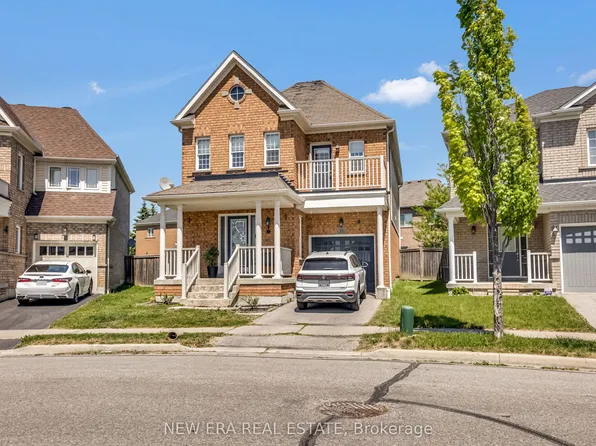 11 Warnford Cir, Ajax, ON L1T 0J6