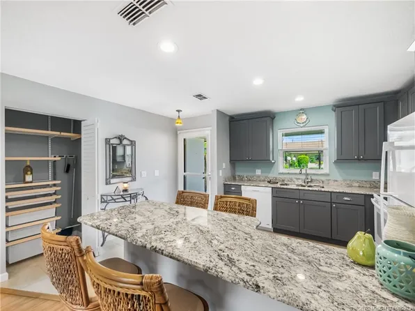 6531 SE Federal Hwy APT C109, Stuart, FL 34997
