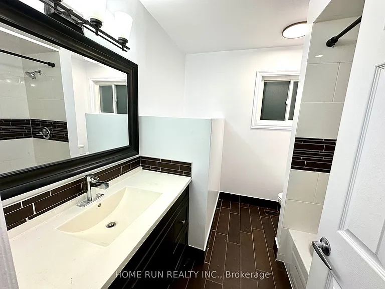 71 Ashburn Dr — Photo 7
