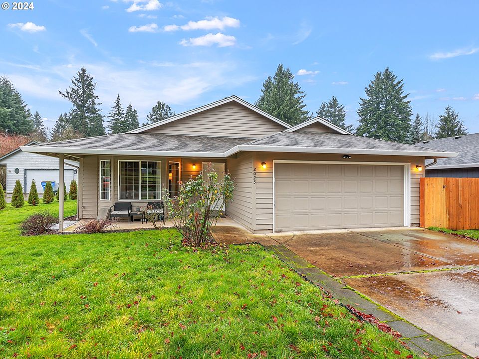 1st image of 2025 NE 53rd Cir