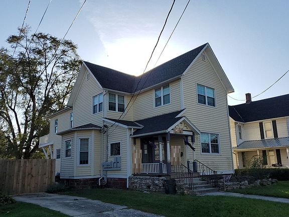 3rd image of 205 W Findlay St