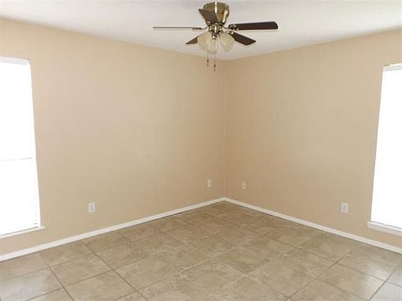 4th image of 1603 N Garrett Ave APT 206