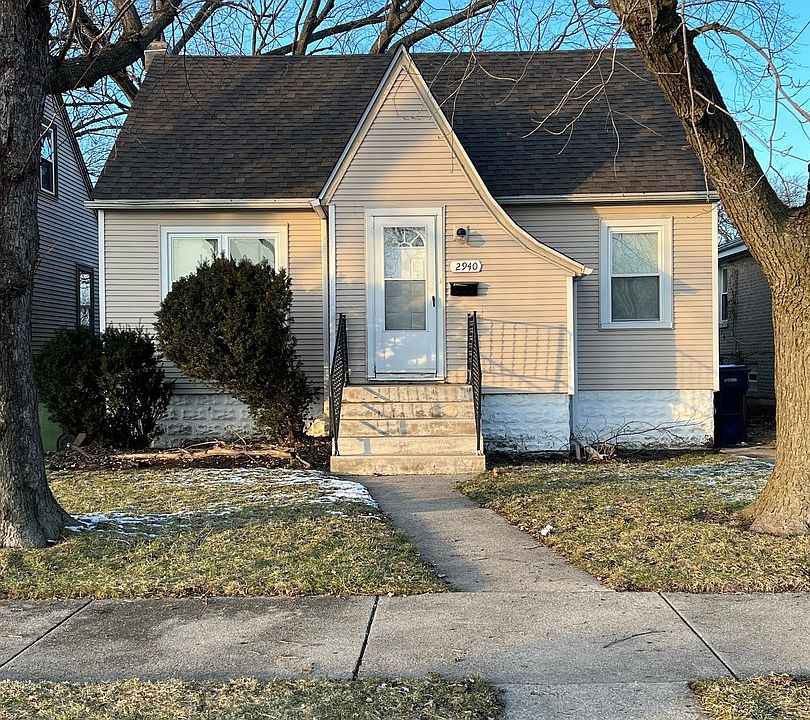 1st image of 2940 W 99th Pl