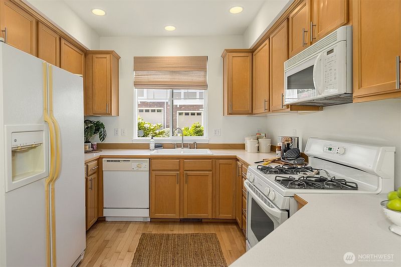 4th image of 15428 135th Place NE #36B