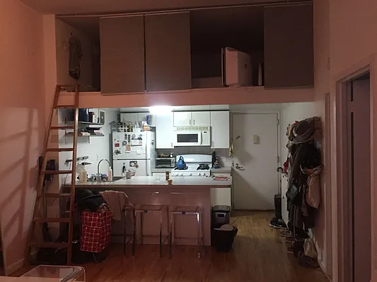 Rented by The Downtown LLC | media 43