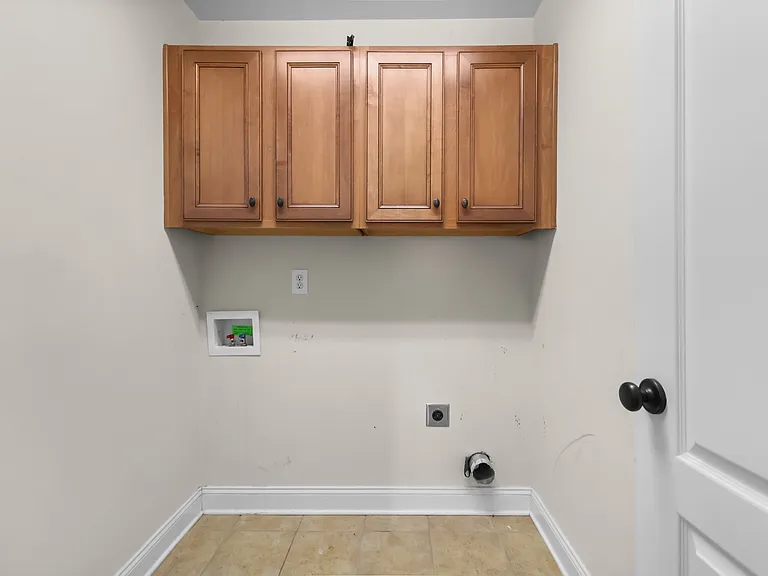 1093 Willow Cir — Photo 25