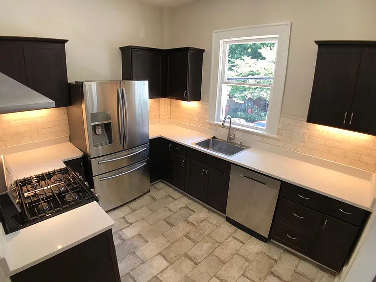 955 Myrtle St NE — Photo 14