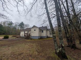 22 Jenny Ln, Campton, NH 03223