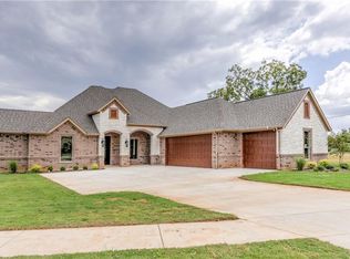 6101 Browning Ct, Granbury, TX 76049