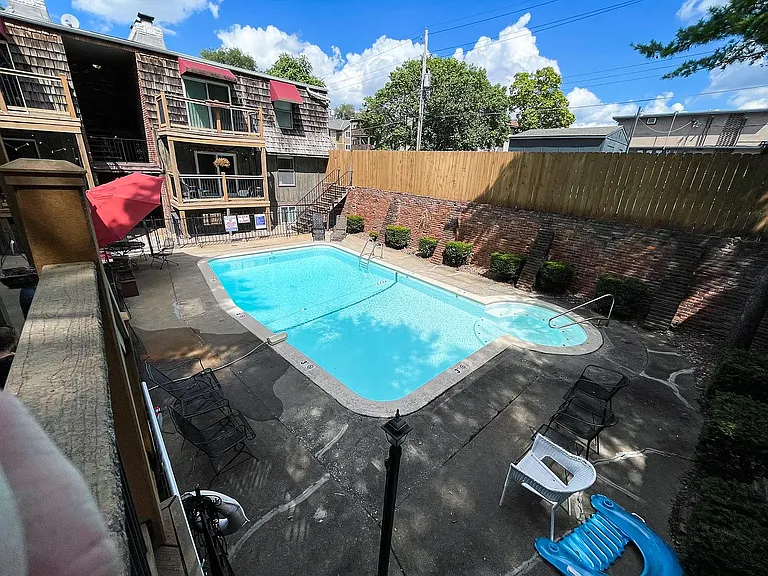 4333 Jarboe St #4 — Photo 15