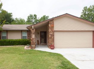1908 N Desert Palm Ave, Broken Arrow, OK 74012