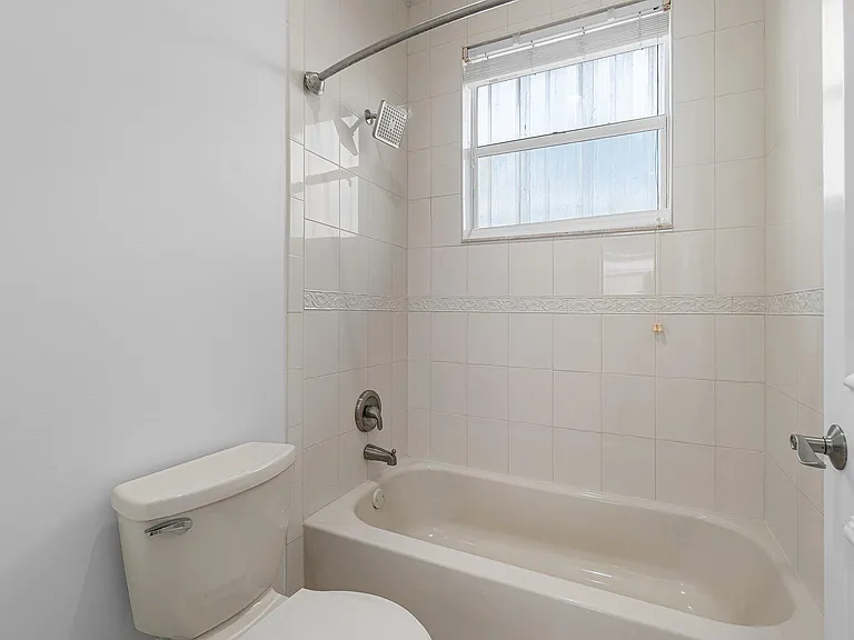 6641 Conch Ct — Photo 41