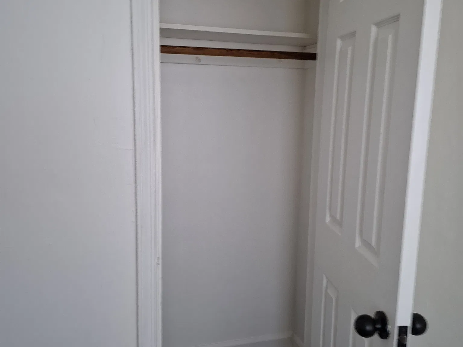 2 bed, 672 sqft, $1,200 — Photo 4