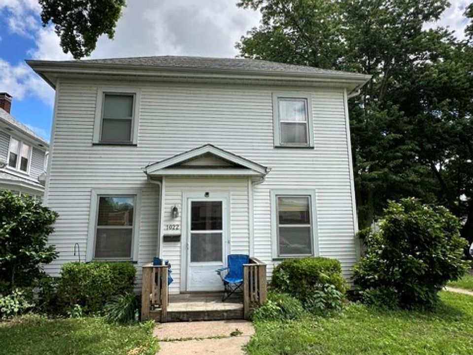 1st image of 1022 S 8th St