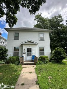 1022 S 8th St, Burlington, IA, 52601