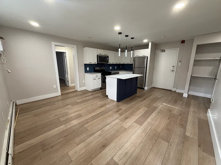 PALMETTO APARTMENTS — Photo 12
