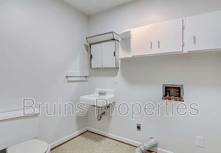 805 Trenton St #A — Photo 17