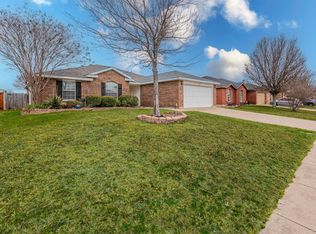 3433 Charing Cross Rd, Midlothian, TX 76065