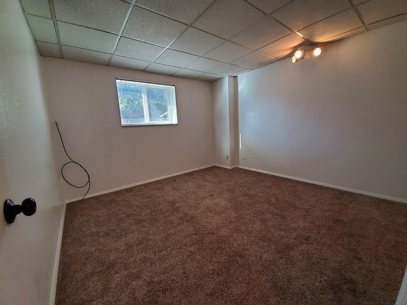 5th image of 5529 S Willow Ln APT D