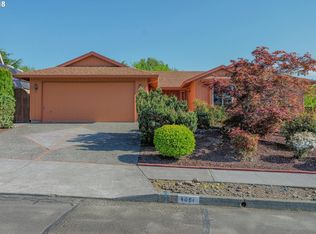 4051 SW 7th St, Gresham, OR 97030