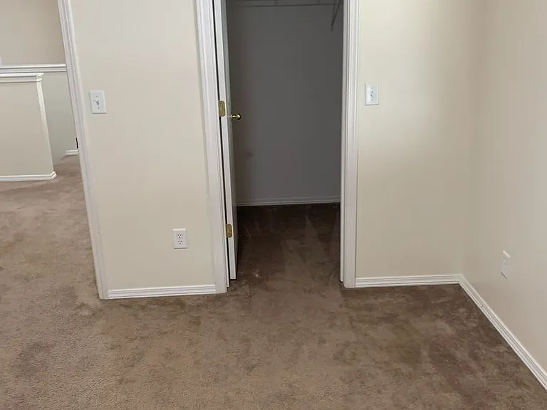 139 E Willow Creek Dr — Photo 12