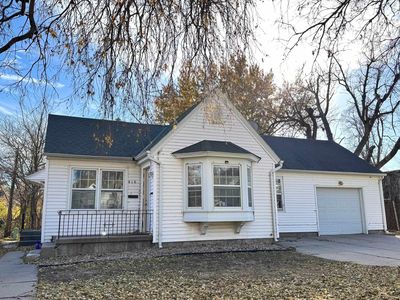 816 W 24th St, Kearney, NE, 68845