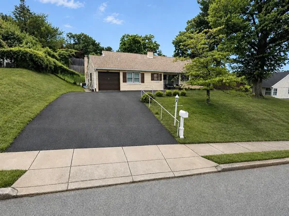 8814 Tyson Rd, Wyndmoor, PA 19038
