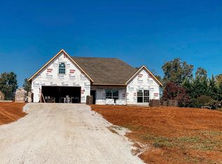 5075 Chosin Trl, Greenback, TN 37742