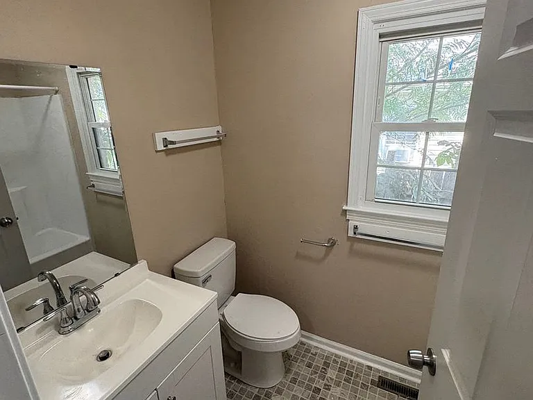 101 Dixie Ave — Photo 9