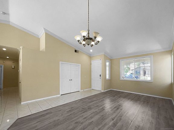 3rd image of 1440 Knoll Park Gln