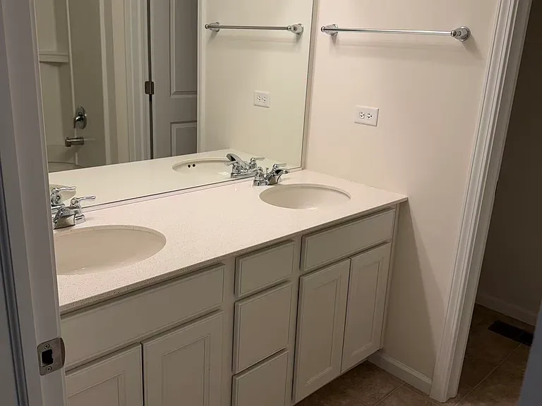 12414 S Compass Ave — Photo 16