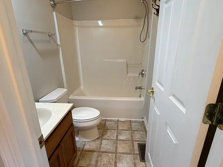 379 High Ridge Dr — Photo 8