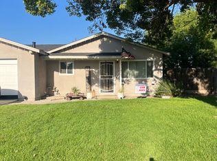1566 S Marion St, Tulare, CA 93274