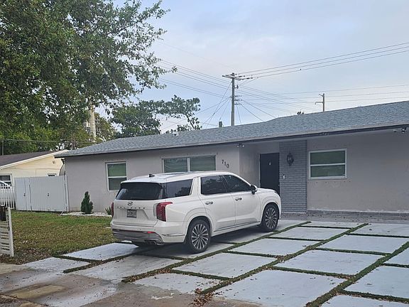 2nd image of 710 NW 200th St