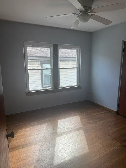 2116-2118 Elsmere Avenue — Photo 4