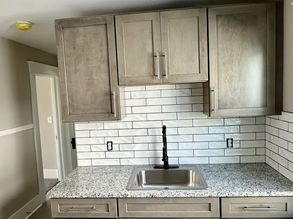 218 Niagara Falls Blvd, Buffalo, NY 14223