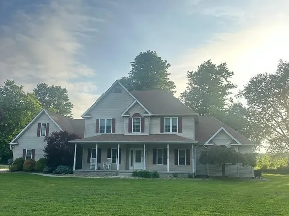 637 Canal St, Worthington, IN 47471