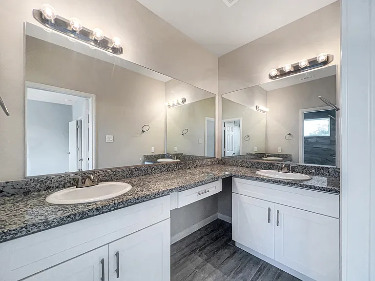 7903 Moon Beam St #C — Photo 4