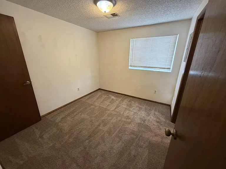418 Mulberry Dr — Photo 17