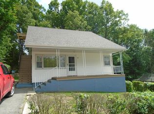 20 Aurora St, Worcester, MA 01607