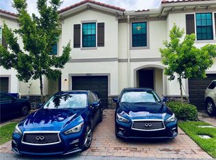 1011 Kapok Ln, Riviera Beach, FL 33410