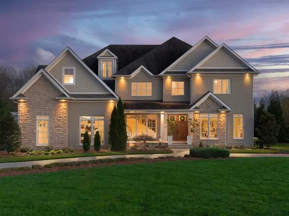 365 Village Way, Bowling Green, KY 42103
