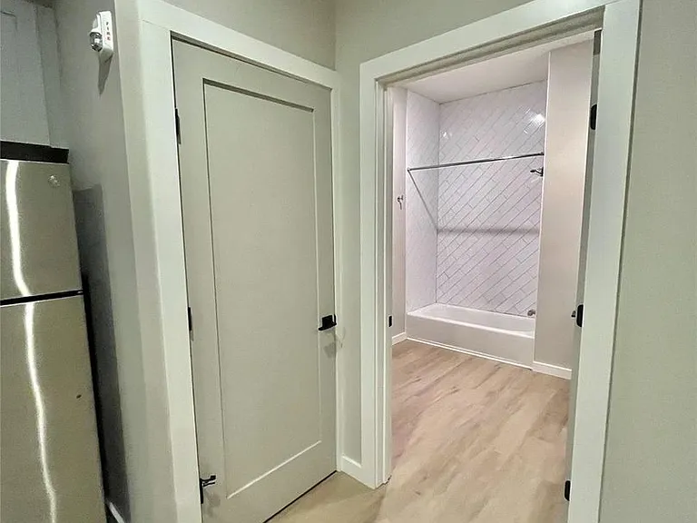 289 Main St #305 — Photo 11